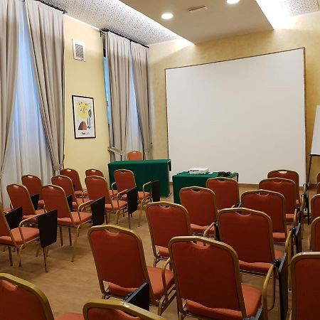 רומא Hotel Villa Rosa מראה חיצוני תמונה