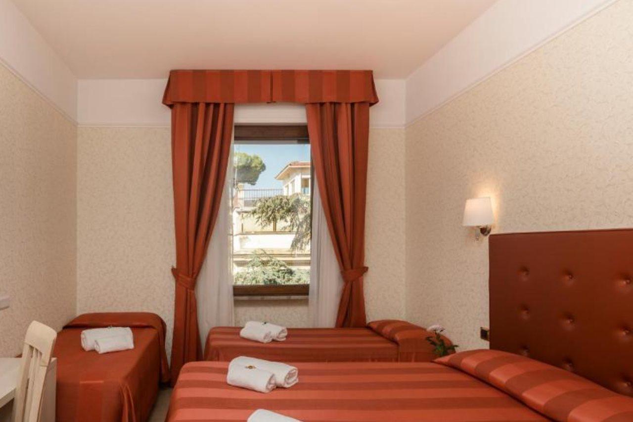 רומא Hotel Villa Rosa מראה חיצוני תמונה