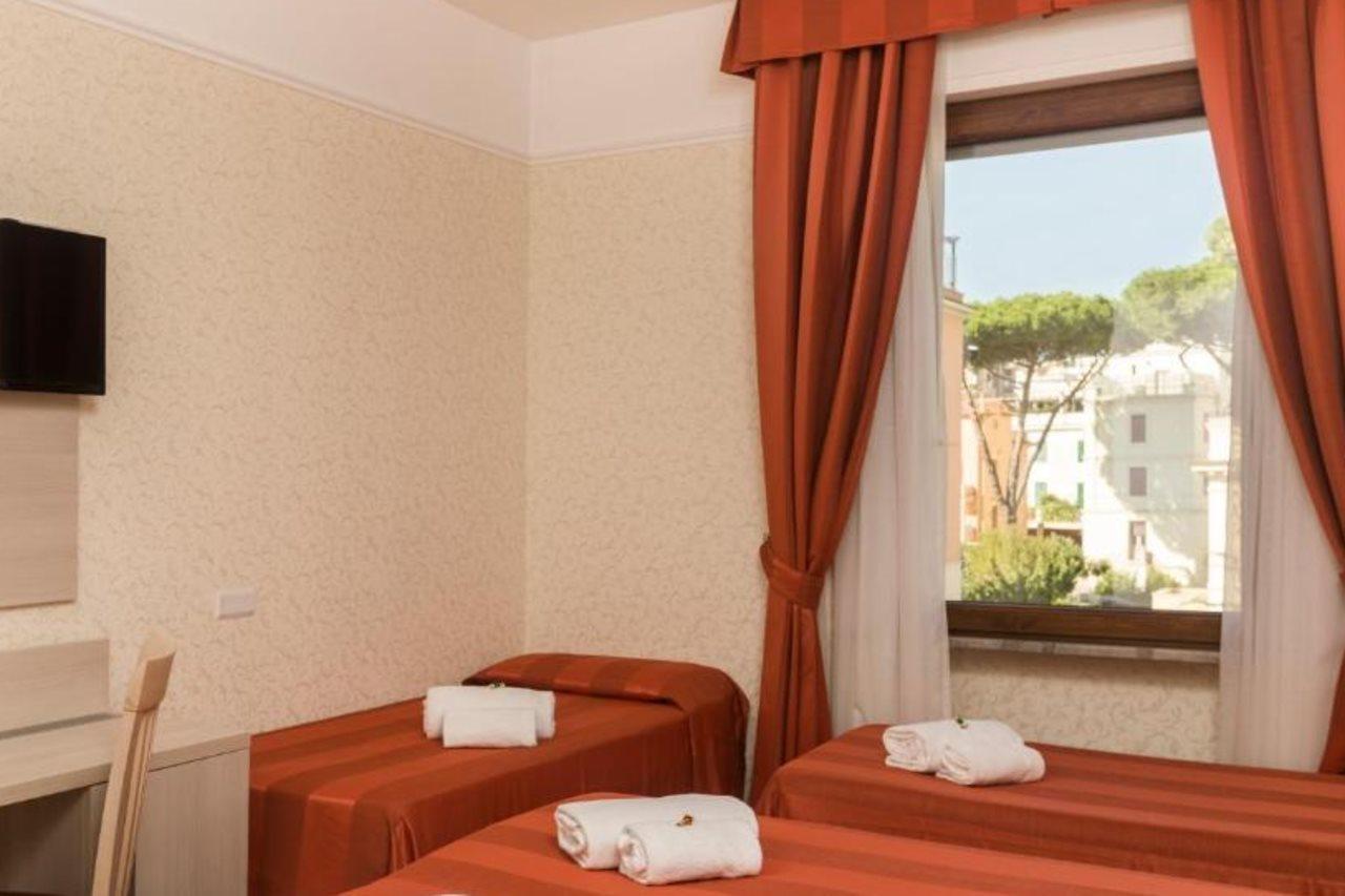 רומא Hotel Villa Rosa מראה חיצוני תמונה