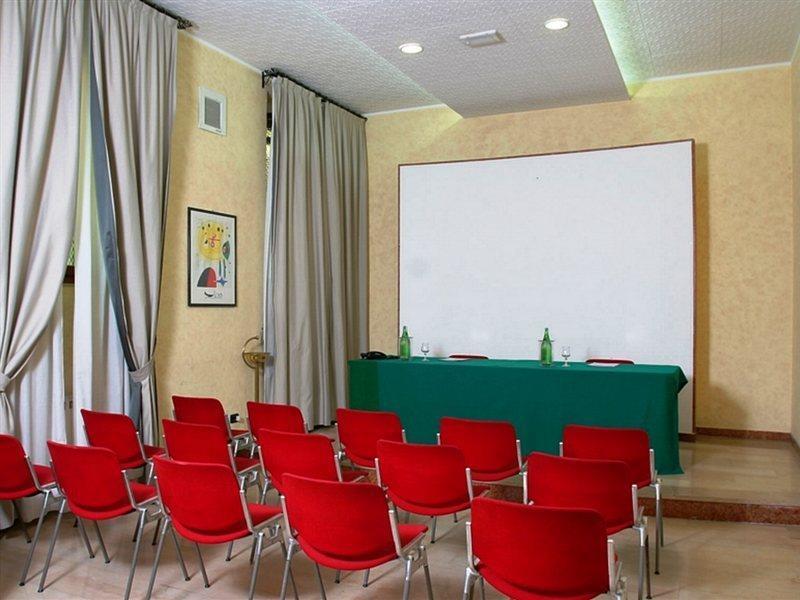 רומא Hotel Villa Rosa מתקנים תמונה