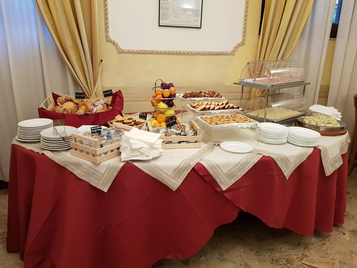 רומא Hotel Villa Rosa מראה חיצוני תמונה