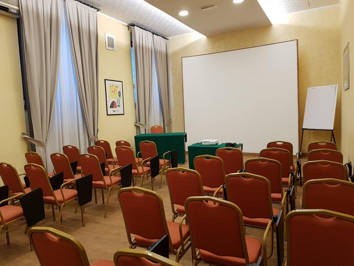 רומא Hotel Villa Rosa מראה חיצוני תמונה