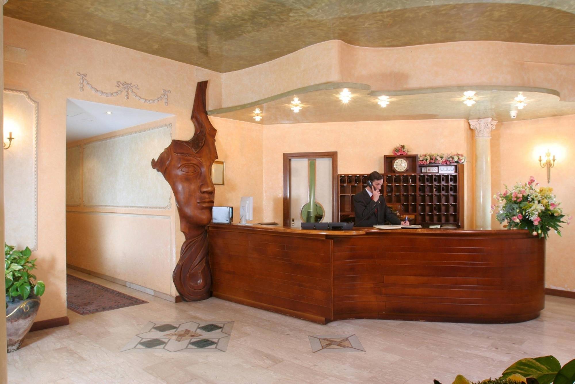 רומא Hotel Villa Rosa מראה חיצוני תמונה